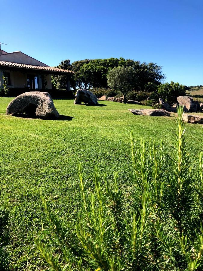 Agriturismo Fioredda Aglientu Eksteriør billede